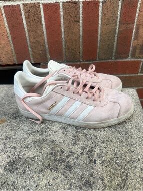 Adidas Gazelle Pink Suede White Stripes Sneakers Women’s Size 10